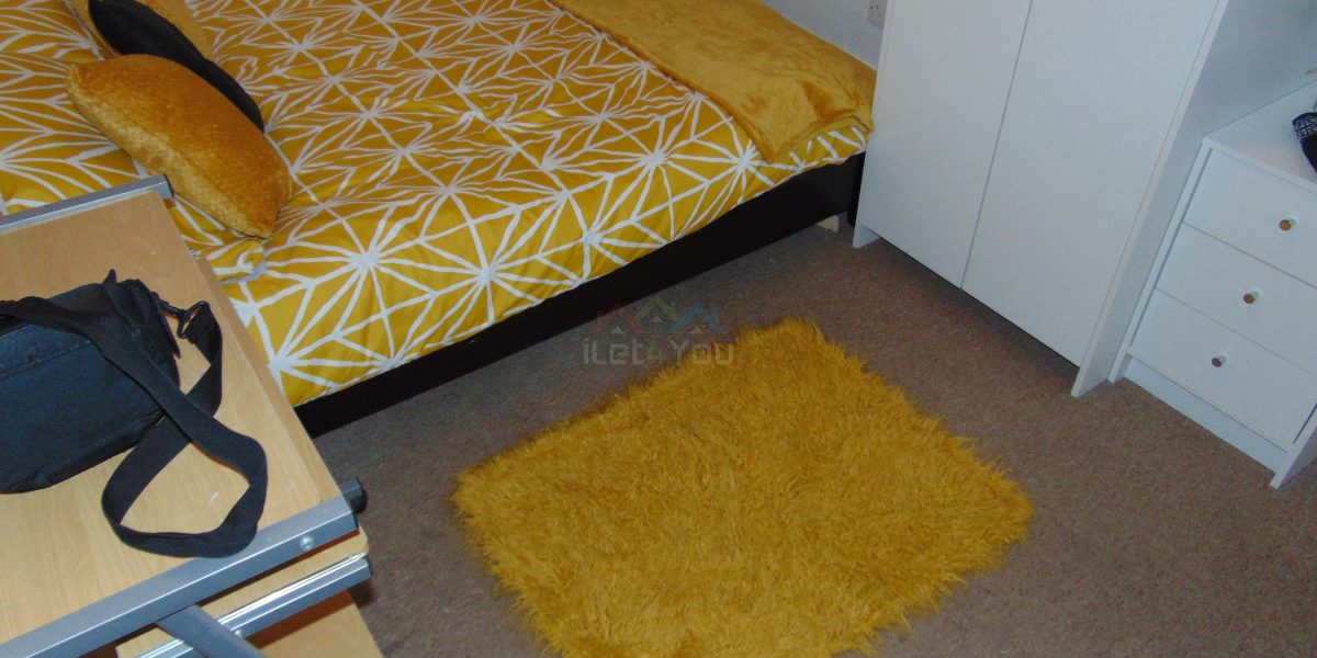3 Bedroom Shared Accomodation To Rent - Osberton Place, Sheffield, S11